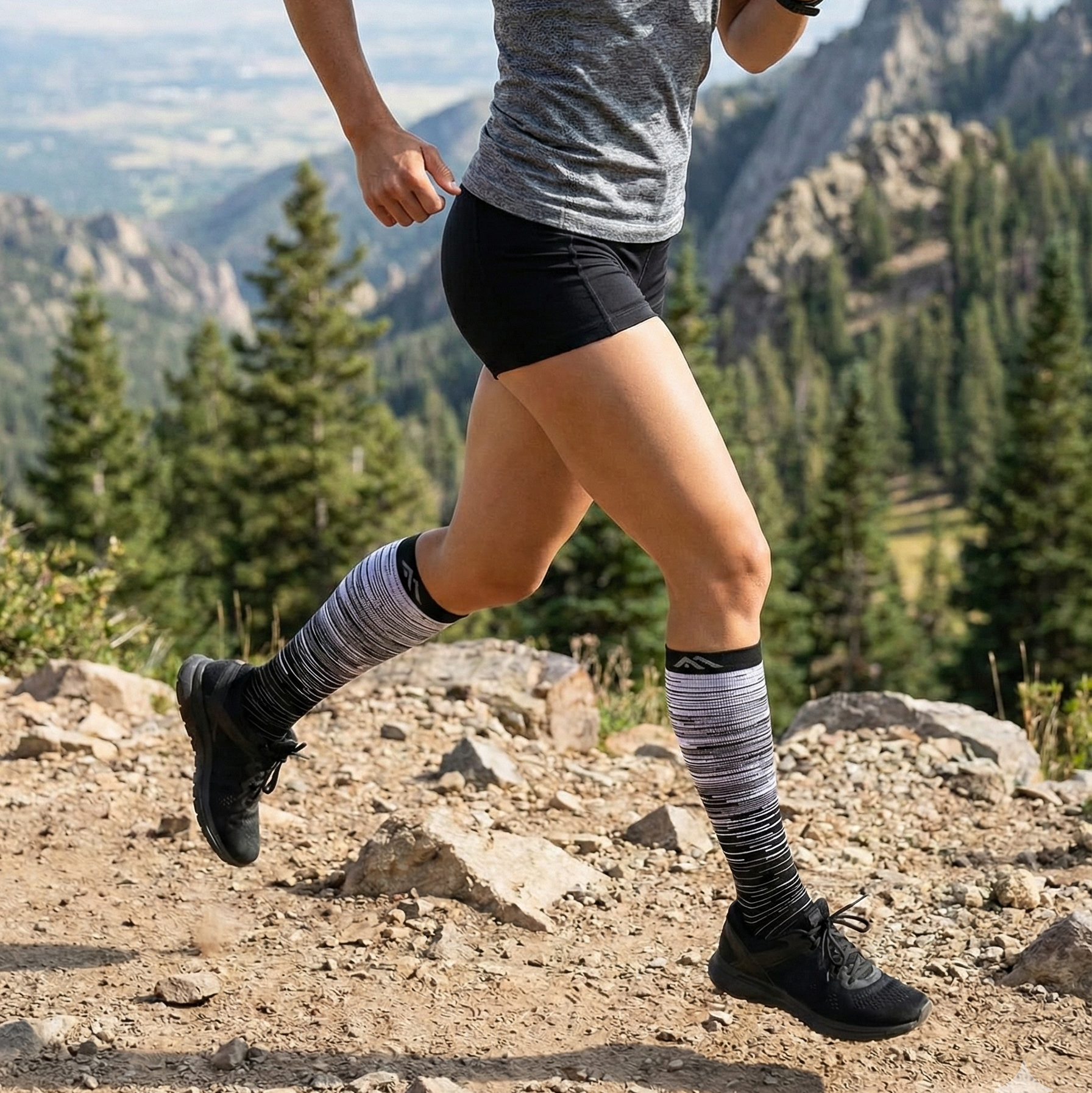 LIVLUS Wide Calf Graduated Compression Socks